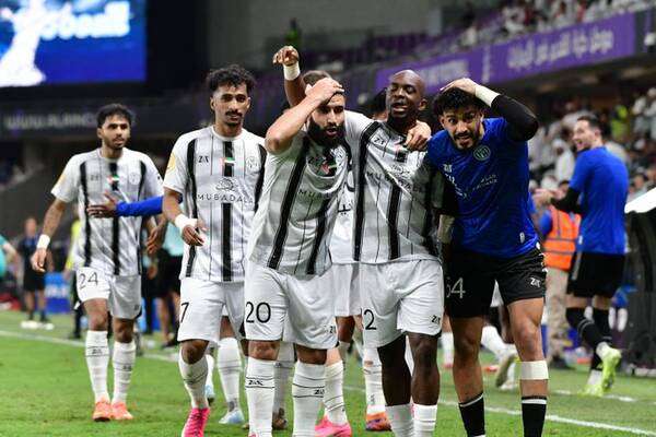 لاعبو الجزيرة