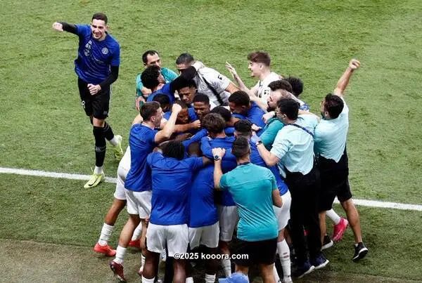 ?i=corr%2f563%2fkoo_563152