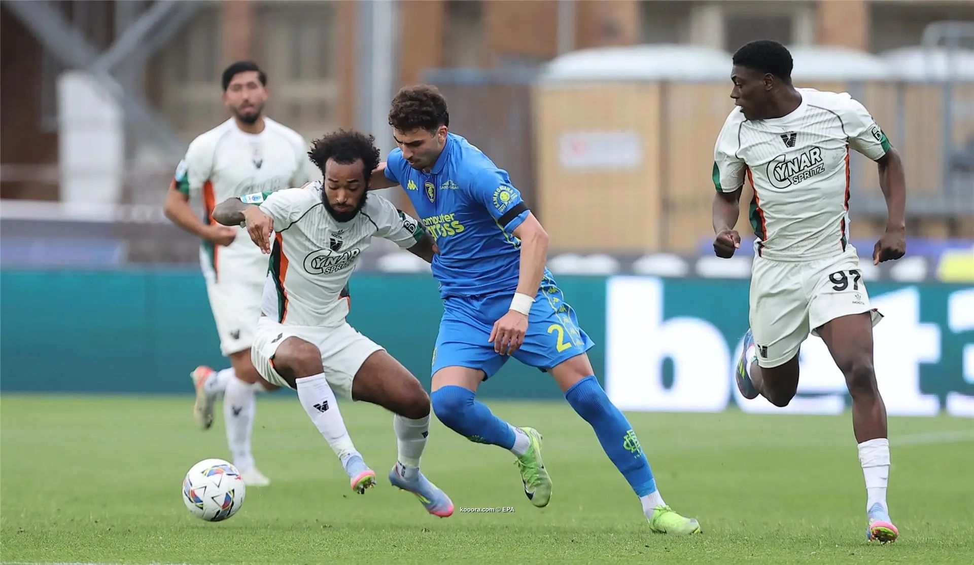 ?i=epa%2fsoccer%2f2025-04%2f2025-04-20%2f2025-04-20-12042720_epa