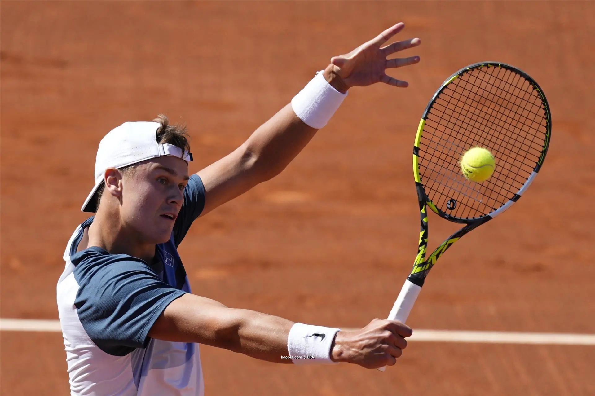 ?i=epa%2ftennis%2f2025-04%2f2025-04-20-12042750_epa