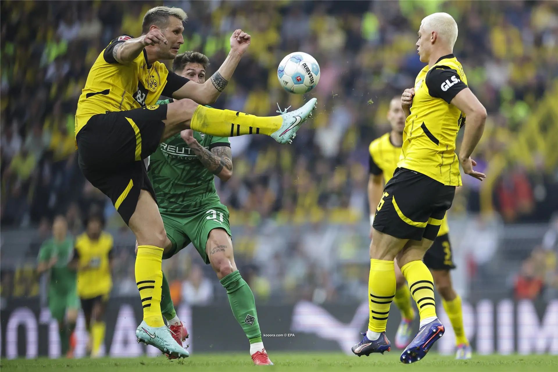 ?i=epa%2fsoccer%2f2025-04%2f2025-04-20%2f2025-04-20-12043176_epa