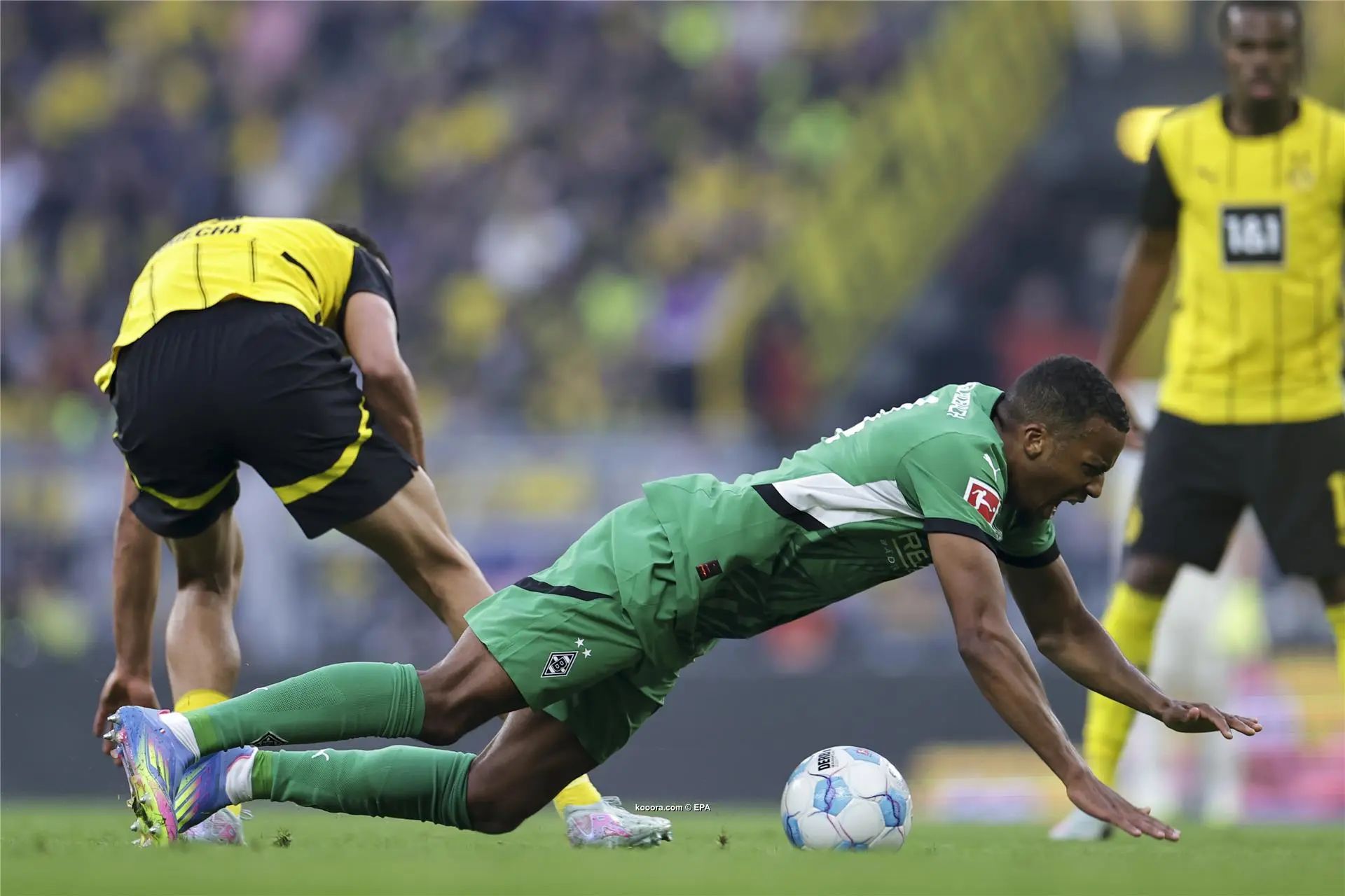 ?i=epa%2fsoccer%2f2025-04%2f2025-04-20%2f2025-04-20-12043175_epa