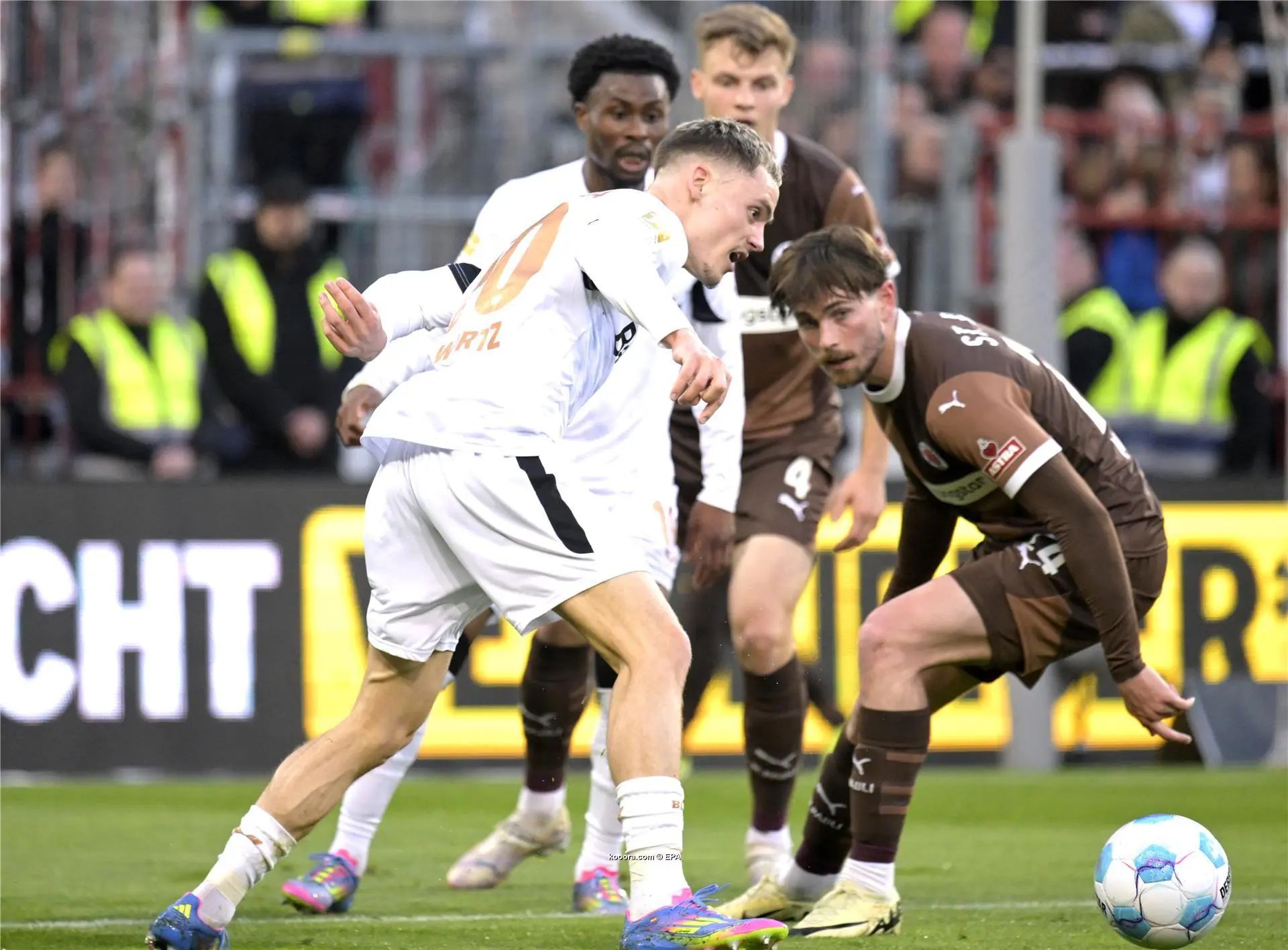 ?i=epa%2fsoccer%2f2025-04%2f2025-04-20%2f2025-04-20-12043262_epa