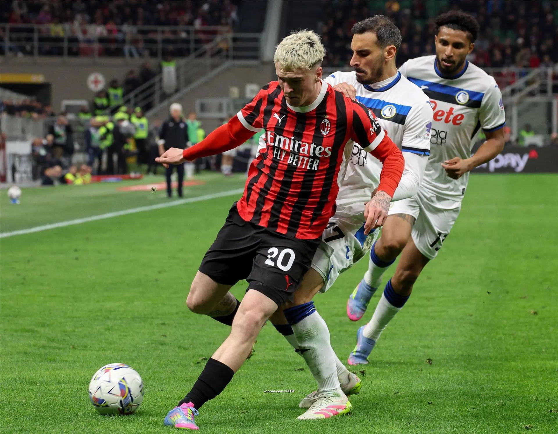 ?i=epa%2fsoccer%2f2025-04%2f2025-04-20%2f2025-04-20-12043515_epa