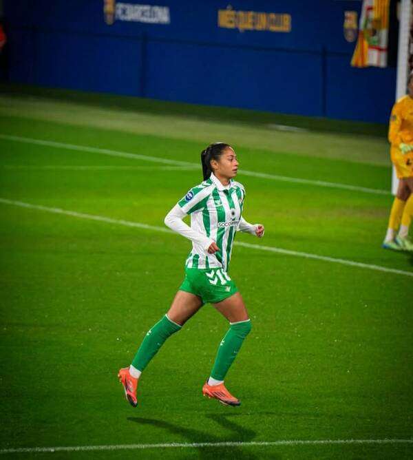 ياسمين زهير