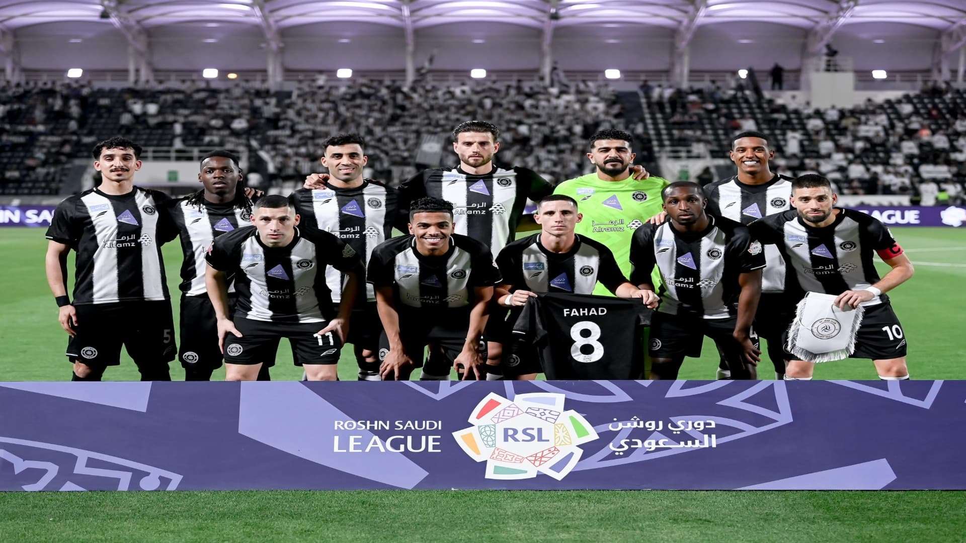 لاعبو الشباب