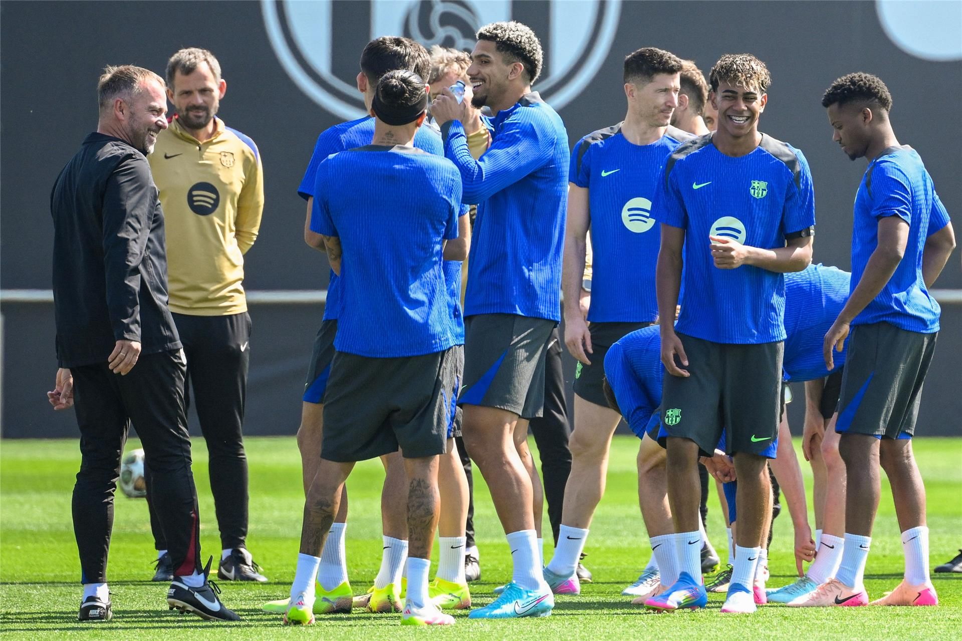 من مران برشلونة