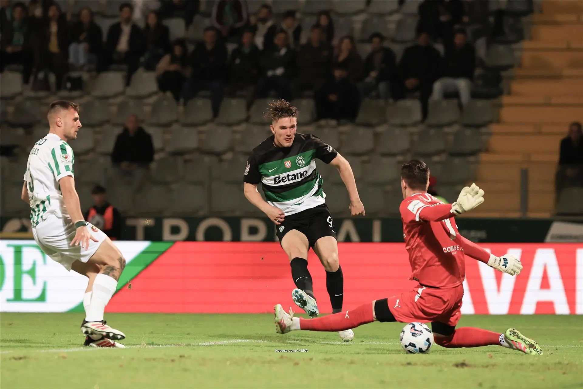 ?i=epa%2fsoccer%2f2025-04%2f2025-04-22%2f2025-04-22-12047796_epa