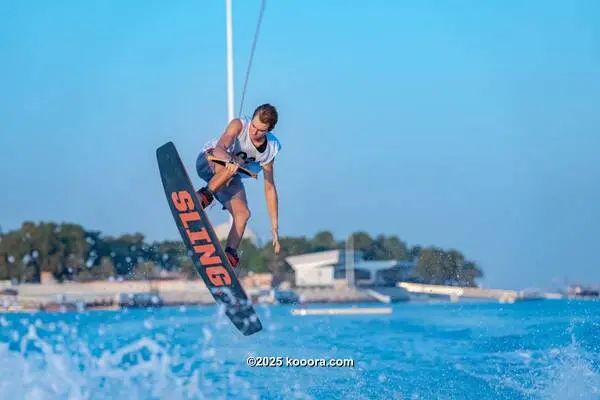 ?i=corr%2f563%2fkoo_563452