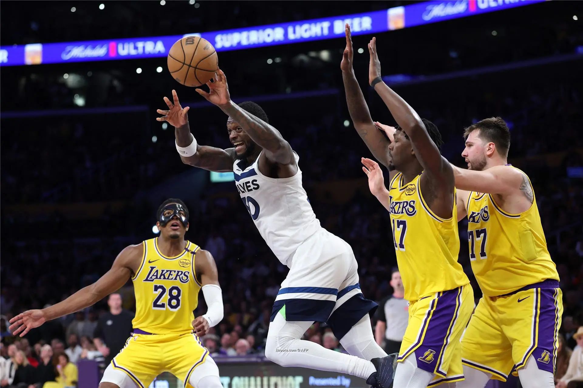 ?i=afp%2f20250423%2f20250423-2211531436_afp