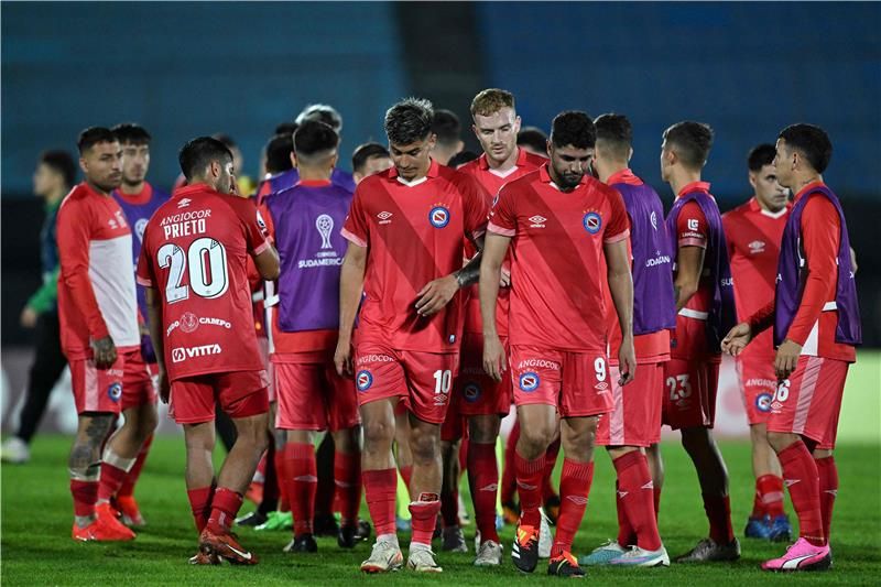 لاعبو أرجنتينوس