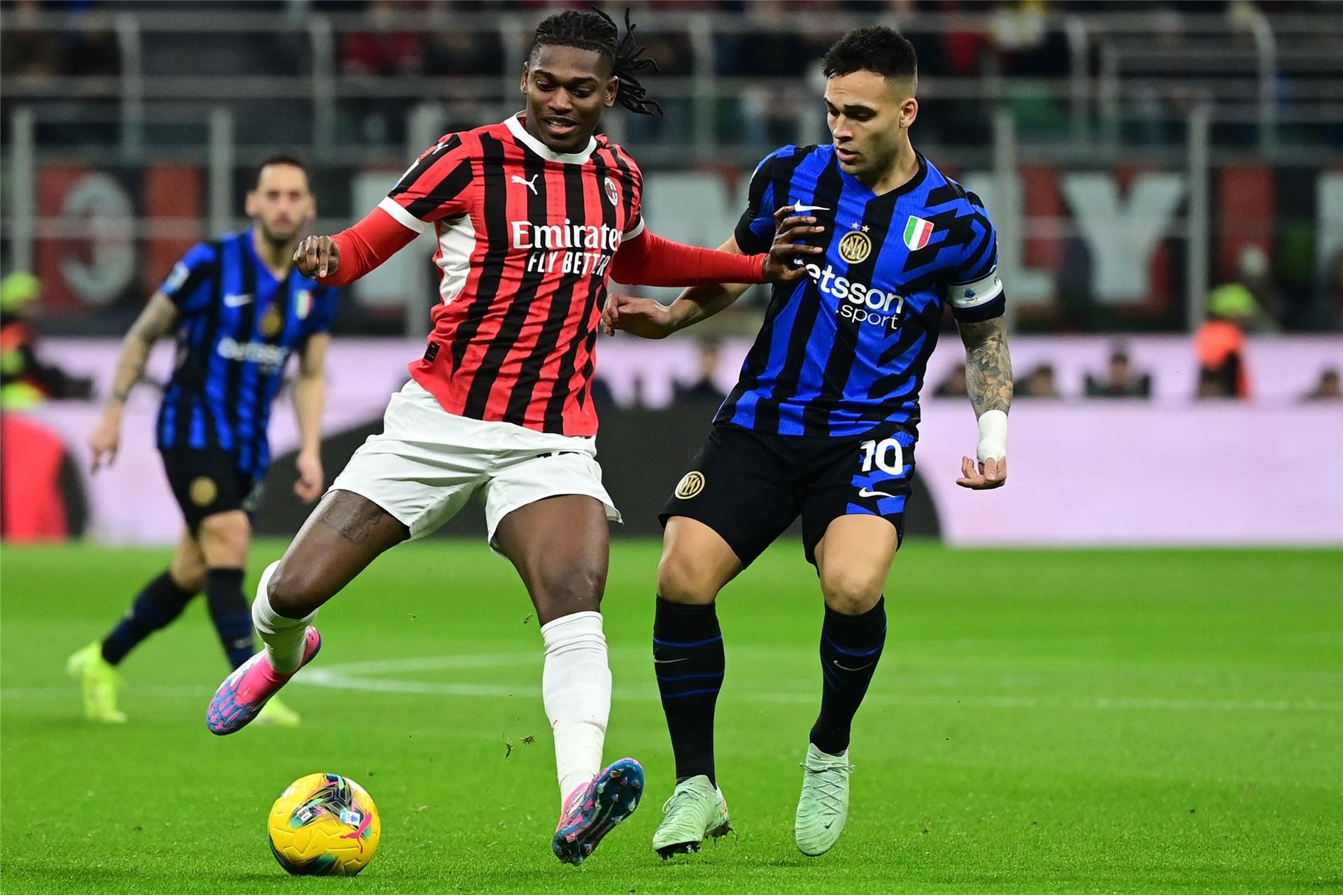 من مباراة سابقة بين الفريقين