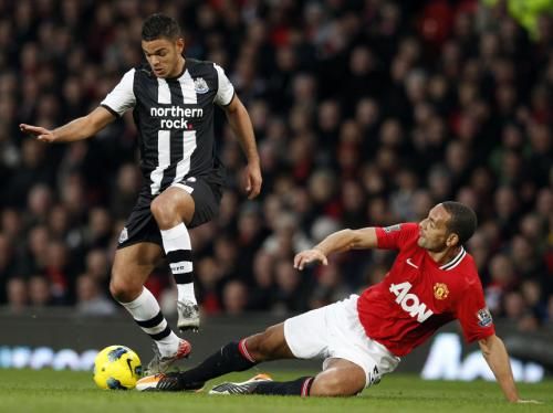 2011-11-26t160207z_01_pnn02_rtridsp_3_soccer-england_reuters