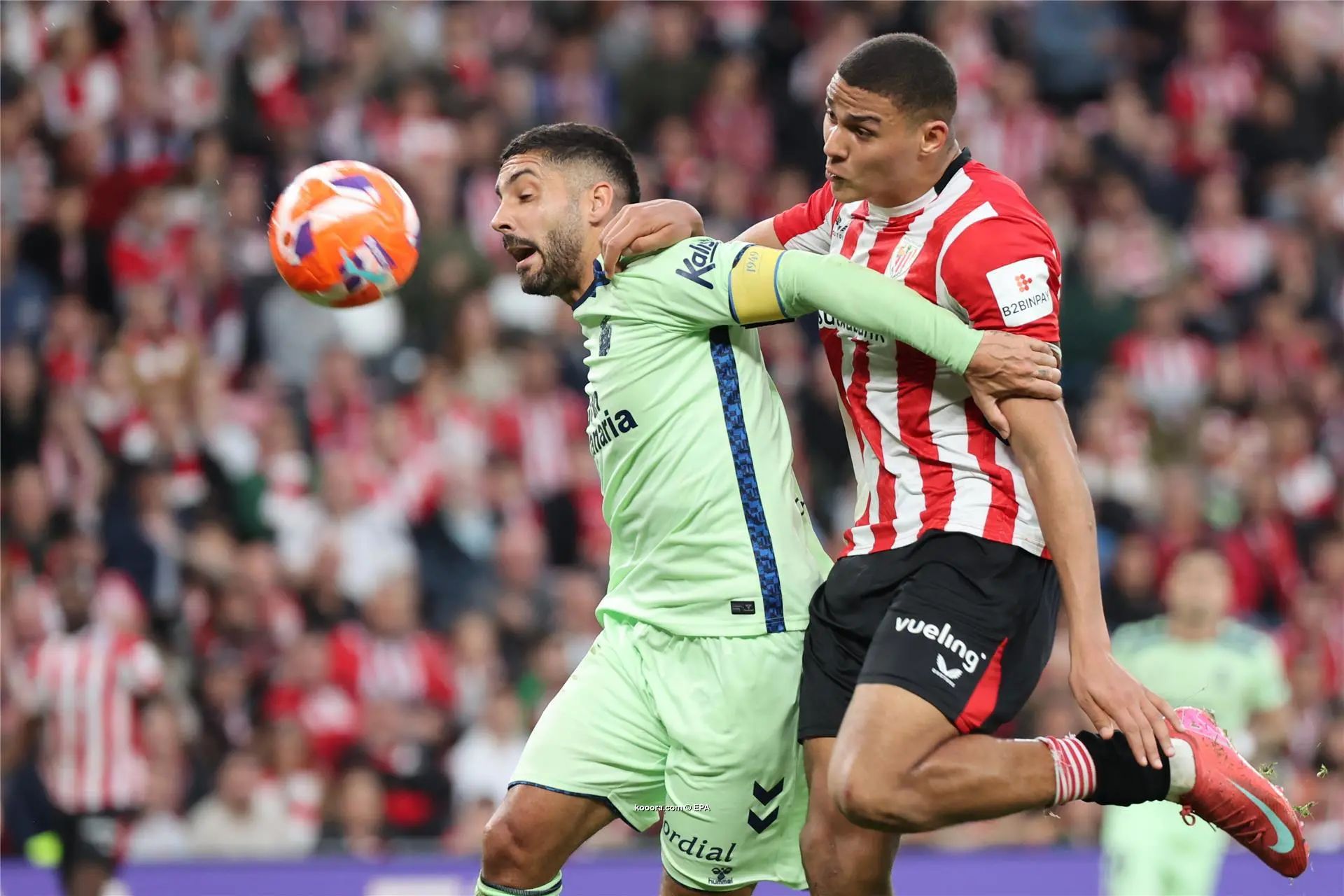 ?i=epa%2fsoccer%2f2025-04%2f2025-04-23%2f2025-04-23-12049876_epa