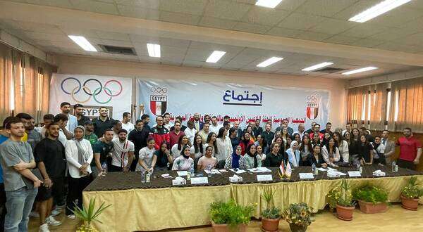 من الانتخابات