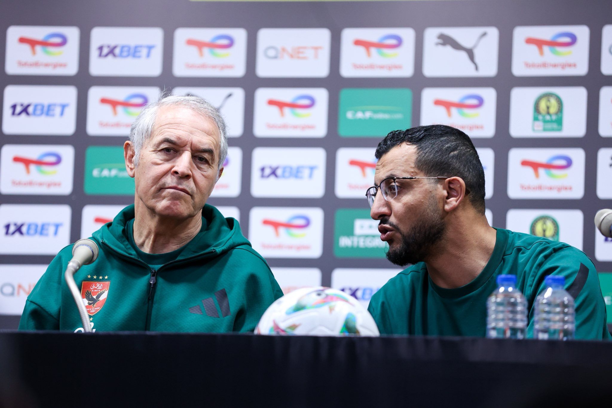 من المؤتمر الصحفي