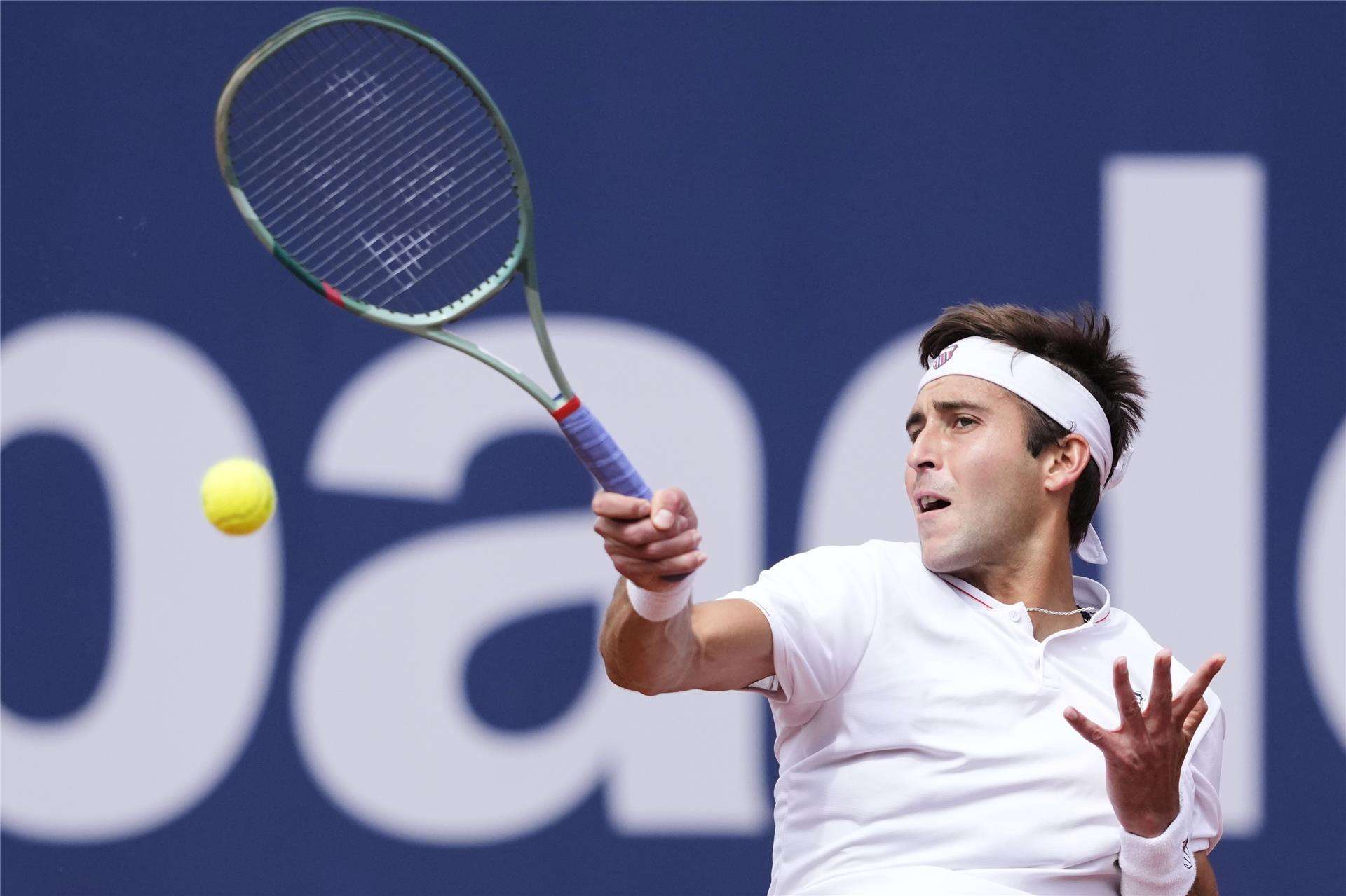 توماس إتشيفيري