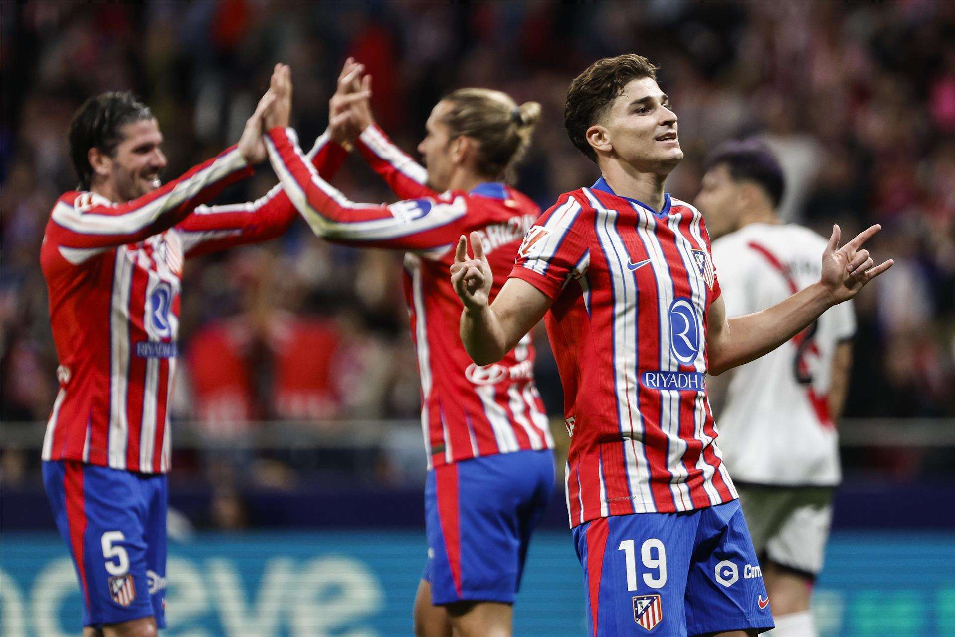 فرحة لاعبي أتليتكو مدريد