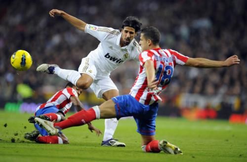 2011-11-26t201108z_01_foz10_rtridsp_3_soccer-spain_reuters