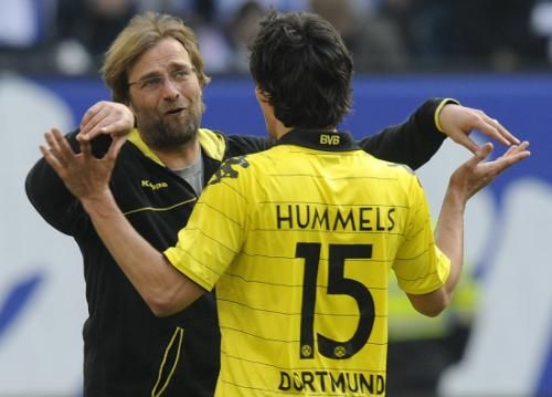 هاميلز يحيي المدرب 