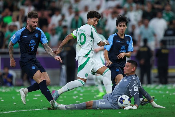 Buriram%20United%20ahli3