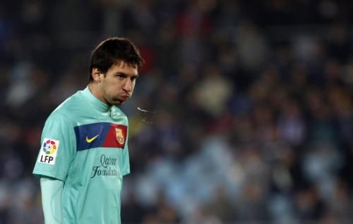 2011-11-26t223023z_01_svp206_rtridsp_3_soccer-spain_reuters