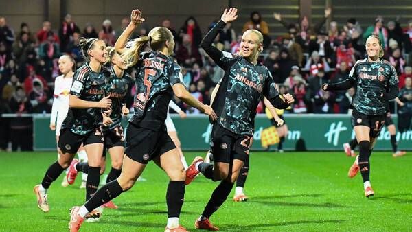 لاعبات بايرن ميونخ