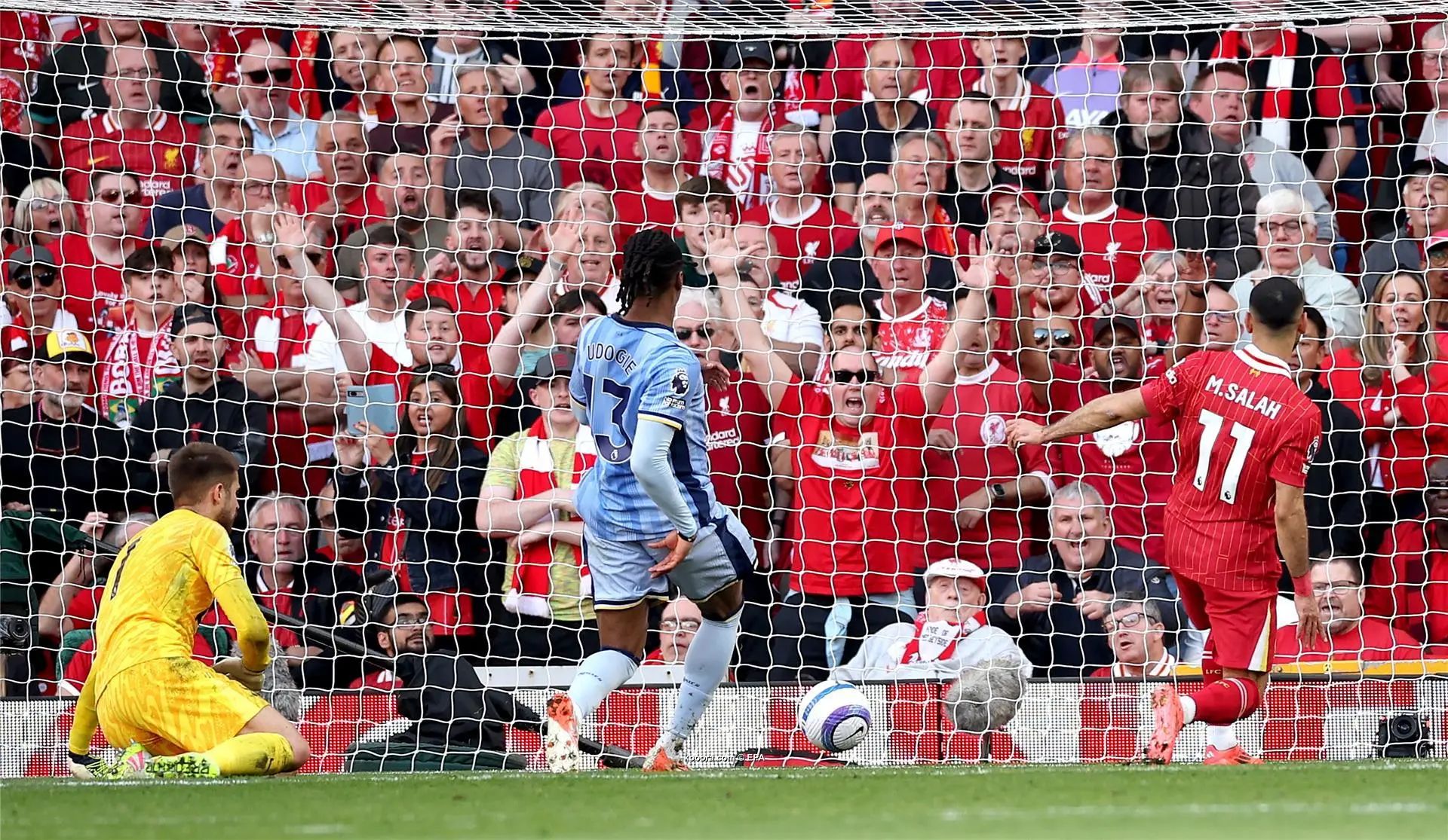 ?i=epa%2fsoccer%2f2025-04%2f2025-04-27%2f2025-04-27-12059015_epa