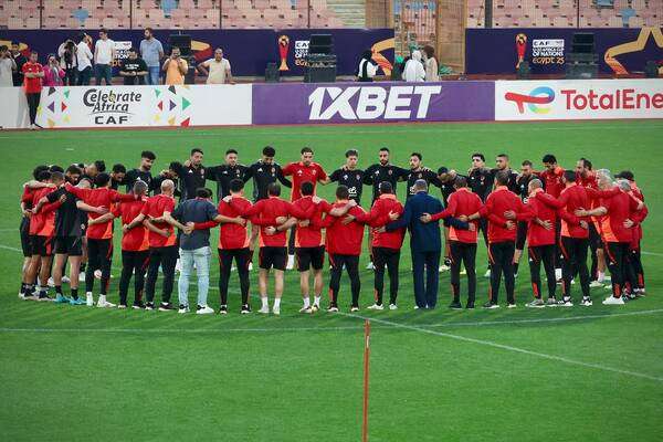 لاعبو الأهلي