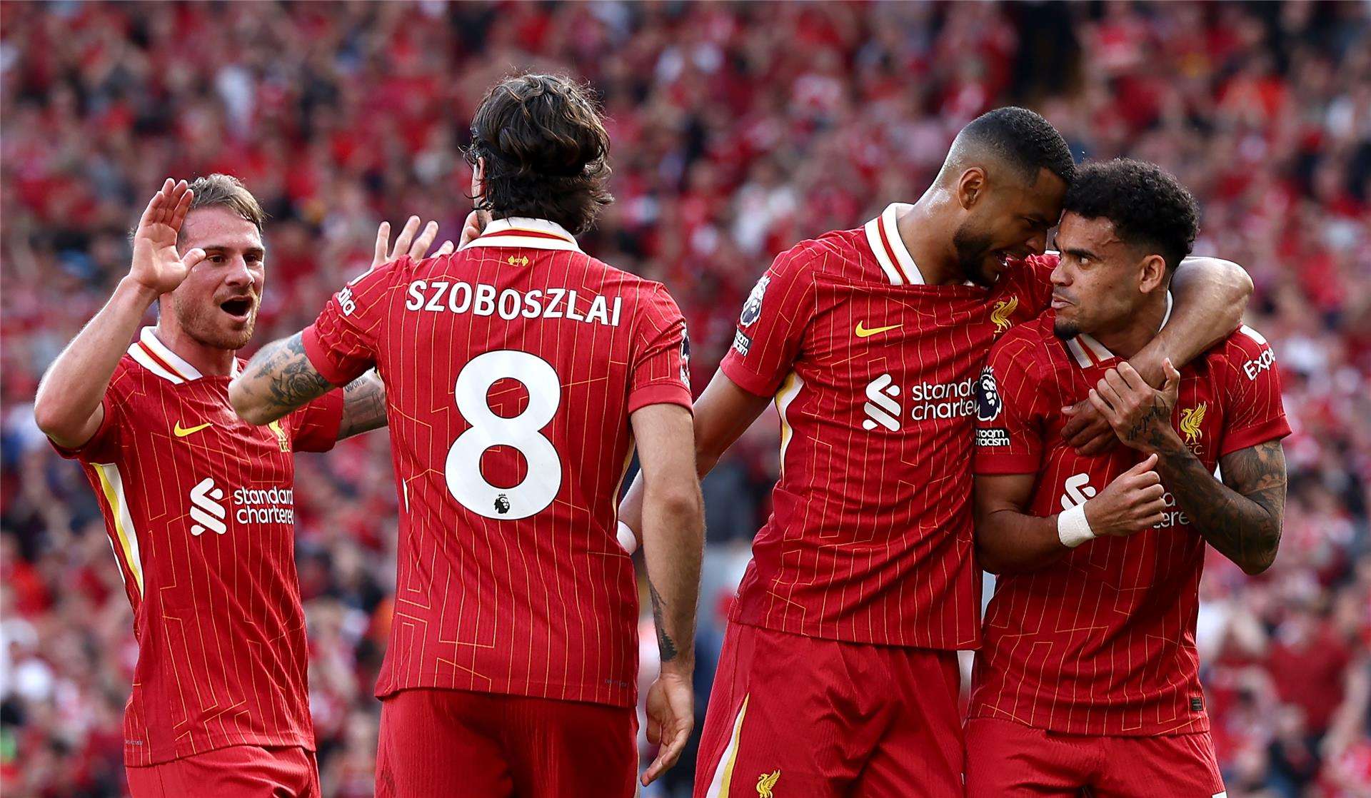 لاعبو ليفربول