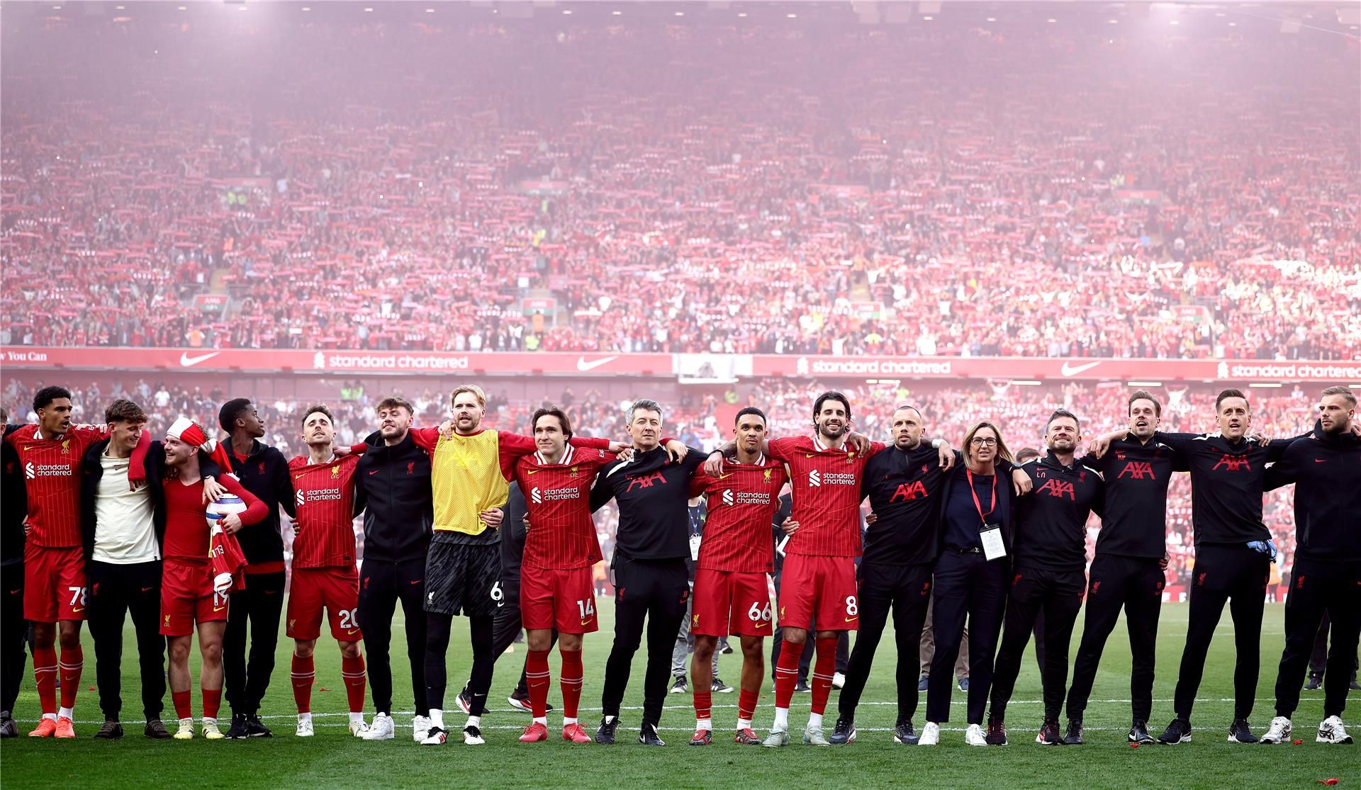 لاعبو ليفربول