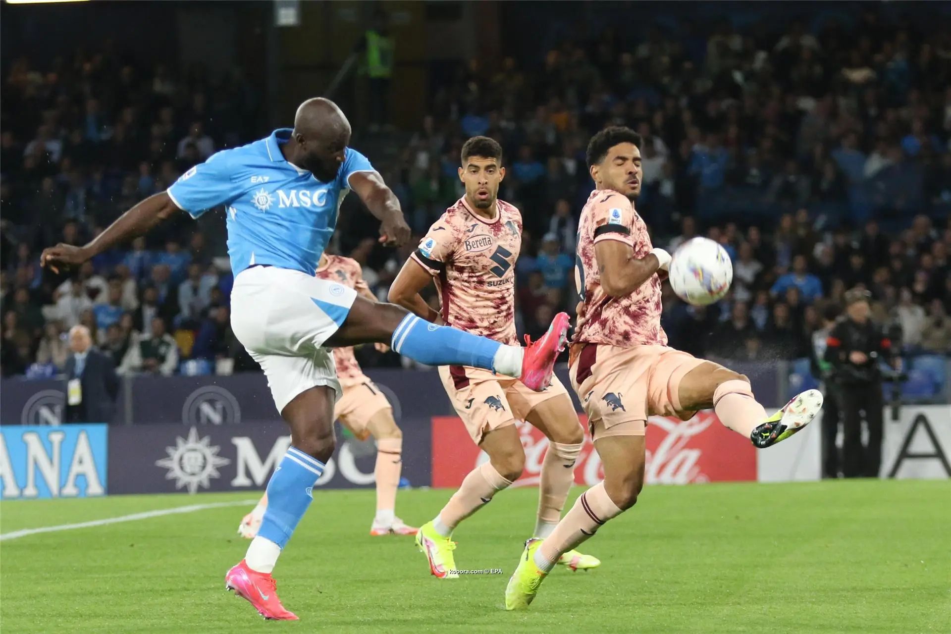 ?i=epa%2fsoccer%2f2025-04%2f2025-04-27%2f2025-04-27-12059315_epa