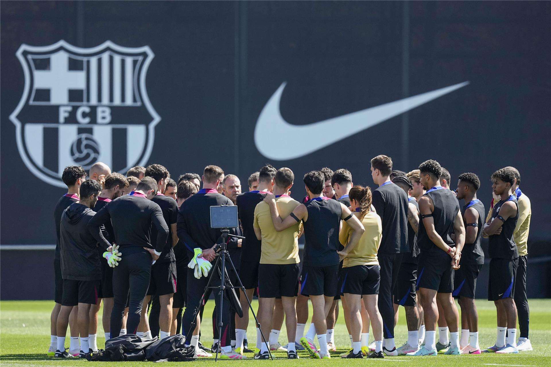 لاعبو برشلونة