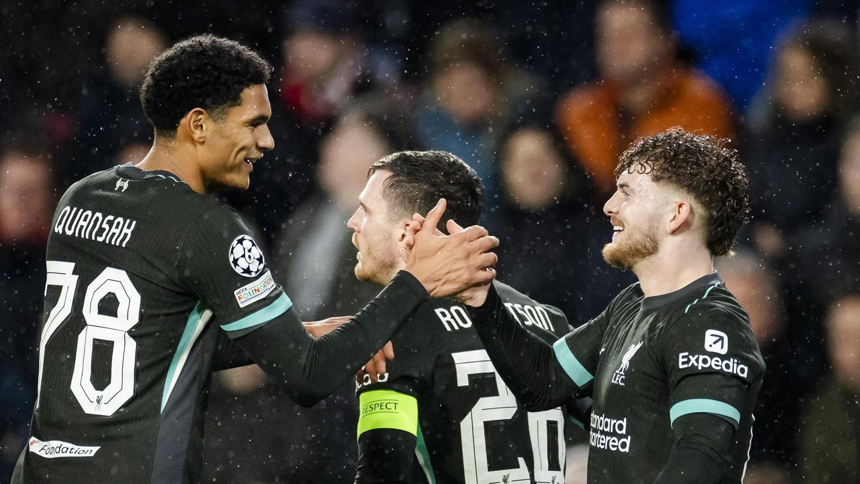 لاعبو ليفربول