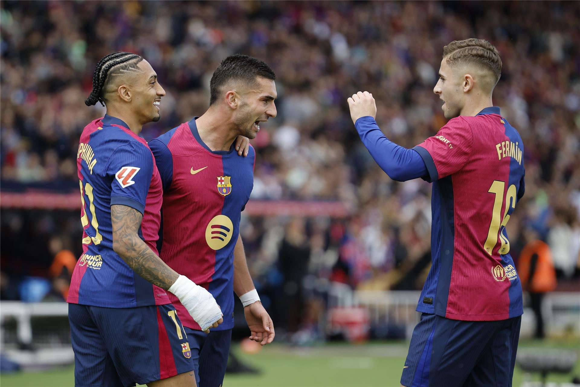 لاعبو برشلونة