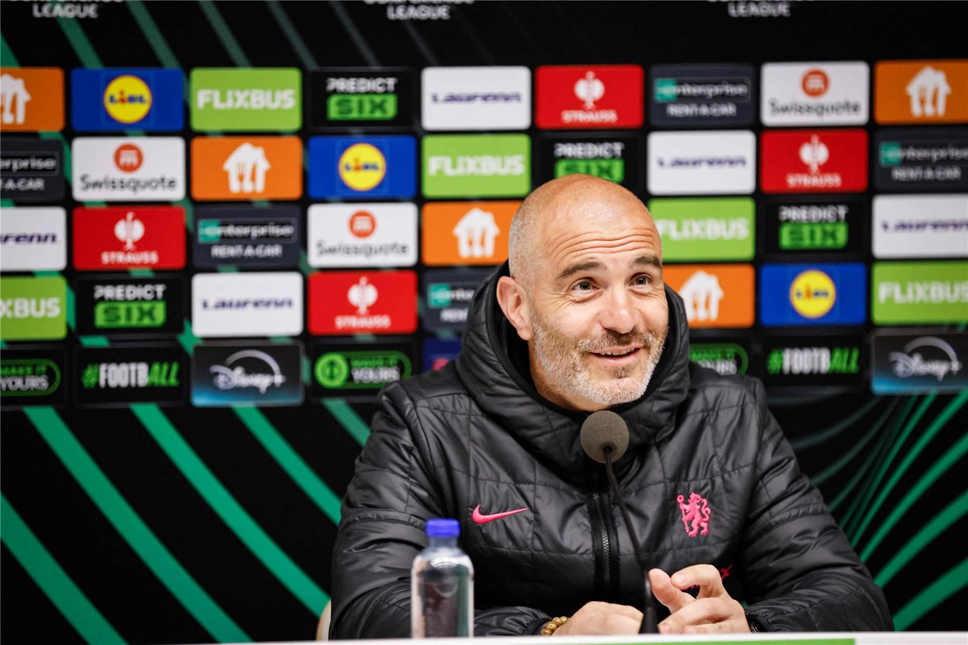 إنزو ماريسكا