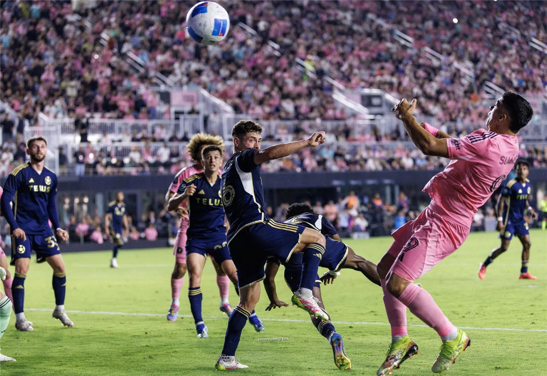 ?i=epa%2fsoccer%2f2025-05%2f2025-05-01%2f2025-05-01-12066262_epa