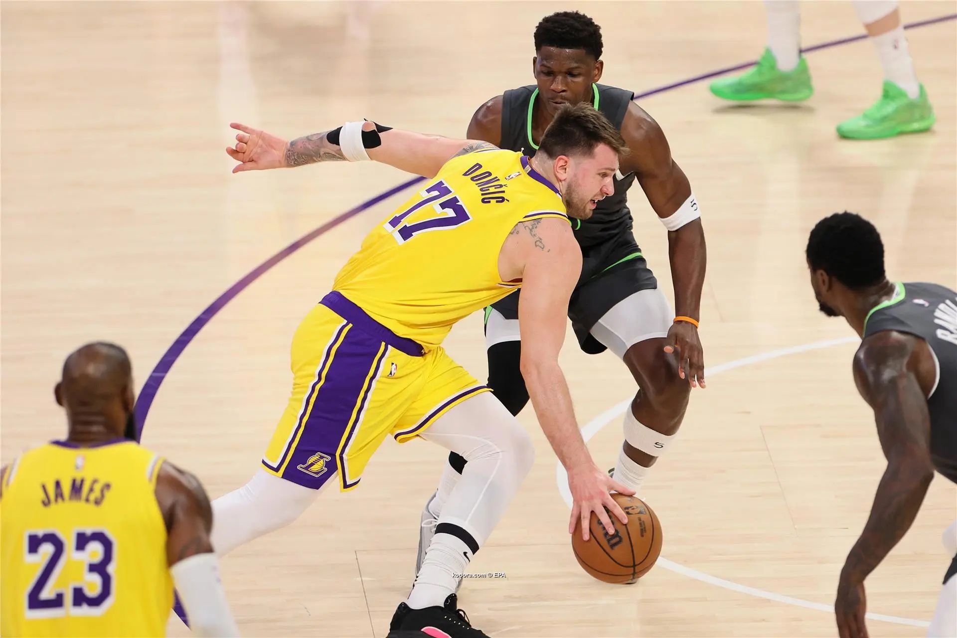 ?i=epa%2fbasketball%2f2025-05%2f2025-05-01-12066358_epa