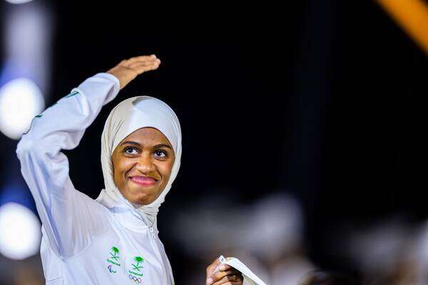 دنيا أبو طالب