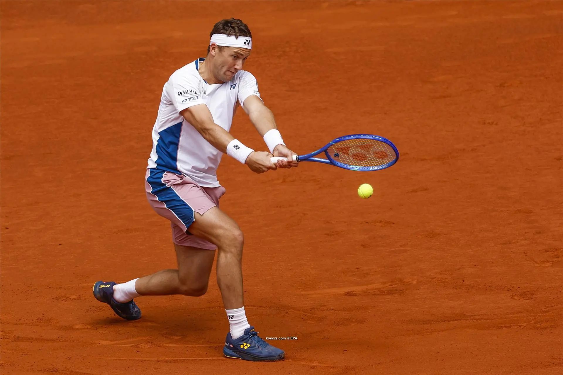 ?i=epa%2ftennis%2f2025-05%2f2025-05-01-12067199_epa