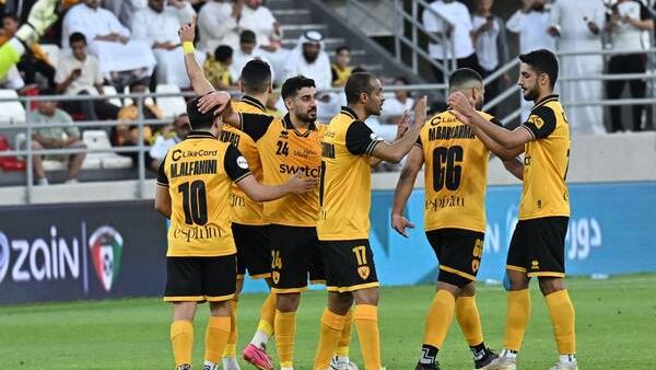 لاعبو القادسية