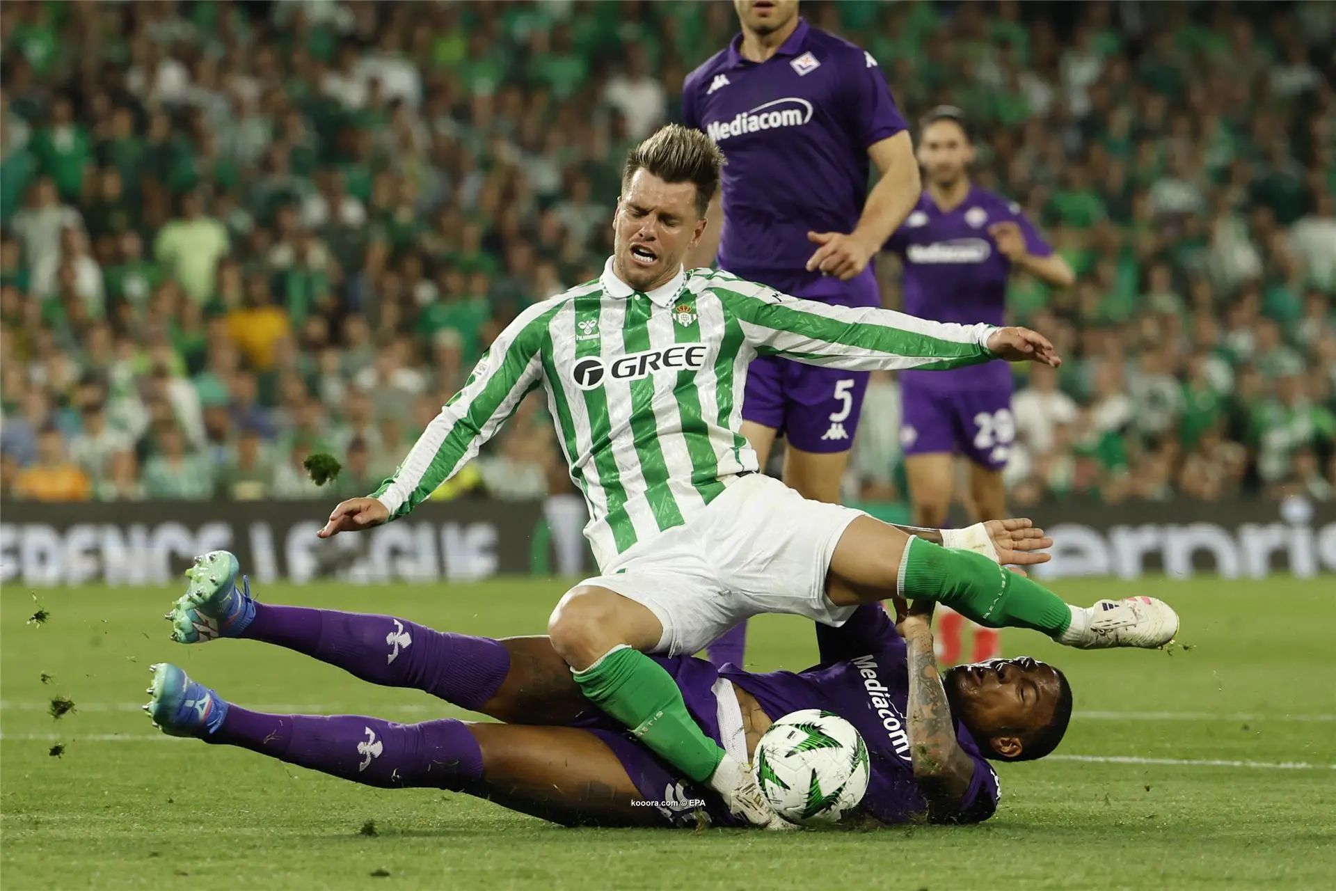 ?i=epa%2fsoccer%2f2025-05%2f2025-05-01%2f2025-05-01-12068544_epa