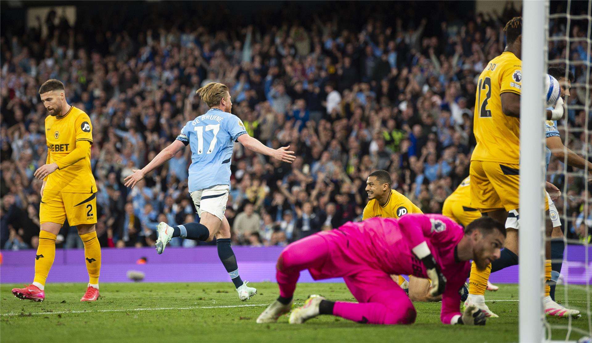 من المباراة