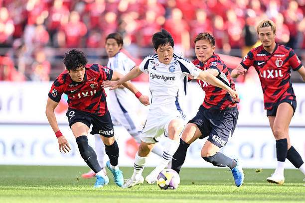 من مواجهة كاشيما انتلرز أمام ماتشيدا زيلفيا