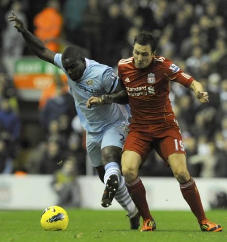 2011-11-27t172628z_01_nvr08_rtridsp_3_soccer-england_reuters