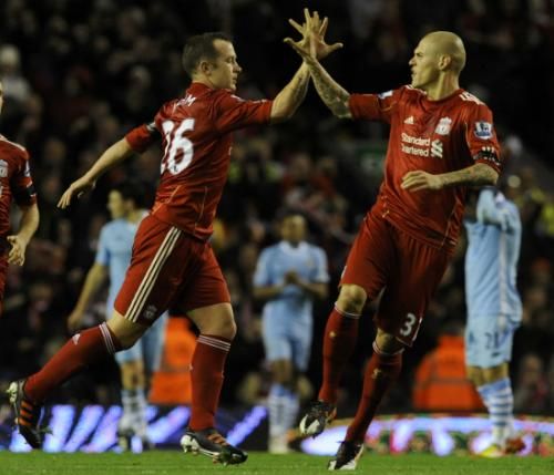 2011-11-27t172220z_01_nvr07_rtridsp_3_soccer-england_reuters