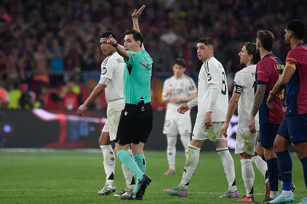 ?i=loai%2fgettyimages-2211566618