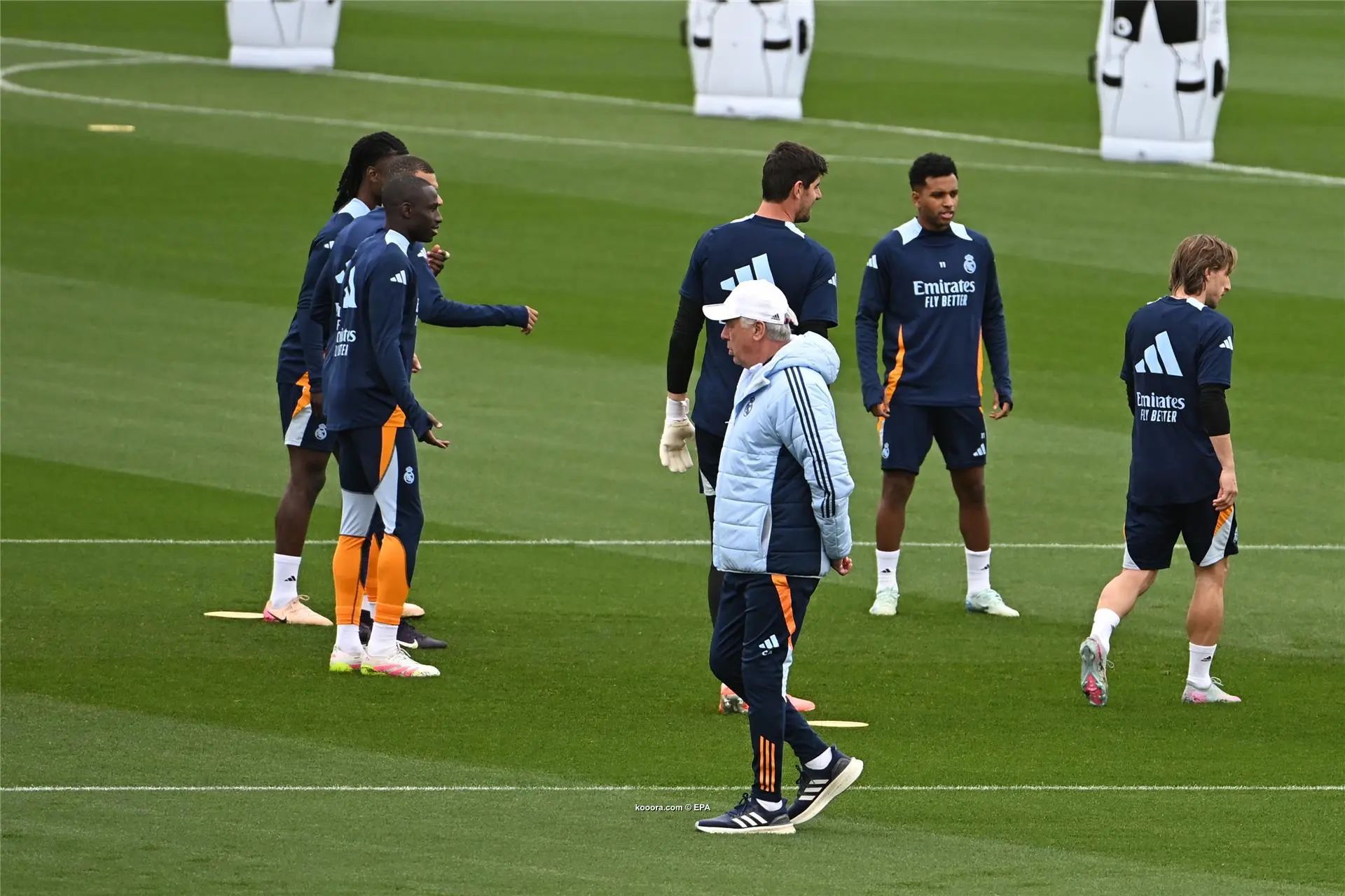 ?i=epa%2fsoccer%2f2025-04%2f2025-04-22%2f2025-04-22-12046201_epa