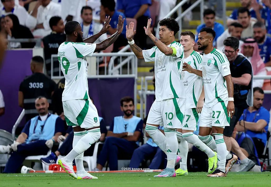 ?i=mhmed_aziz%2fkoo_2025%2froberto+firmino+franck+kessie