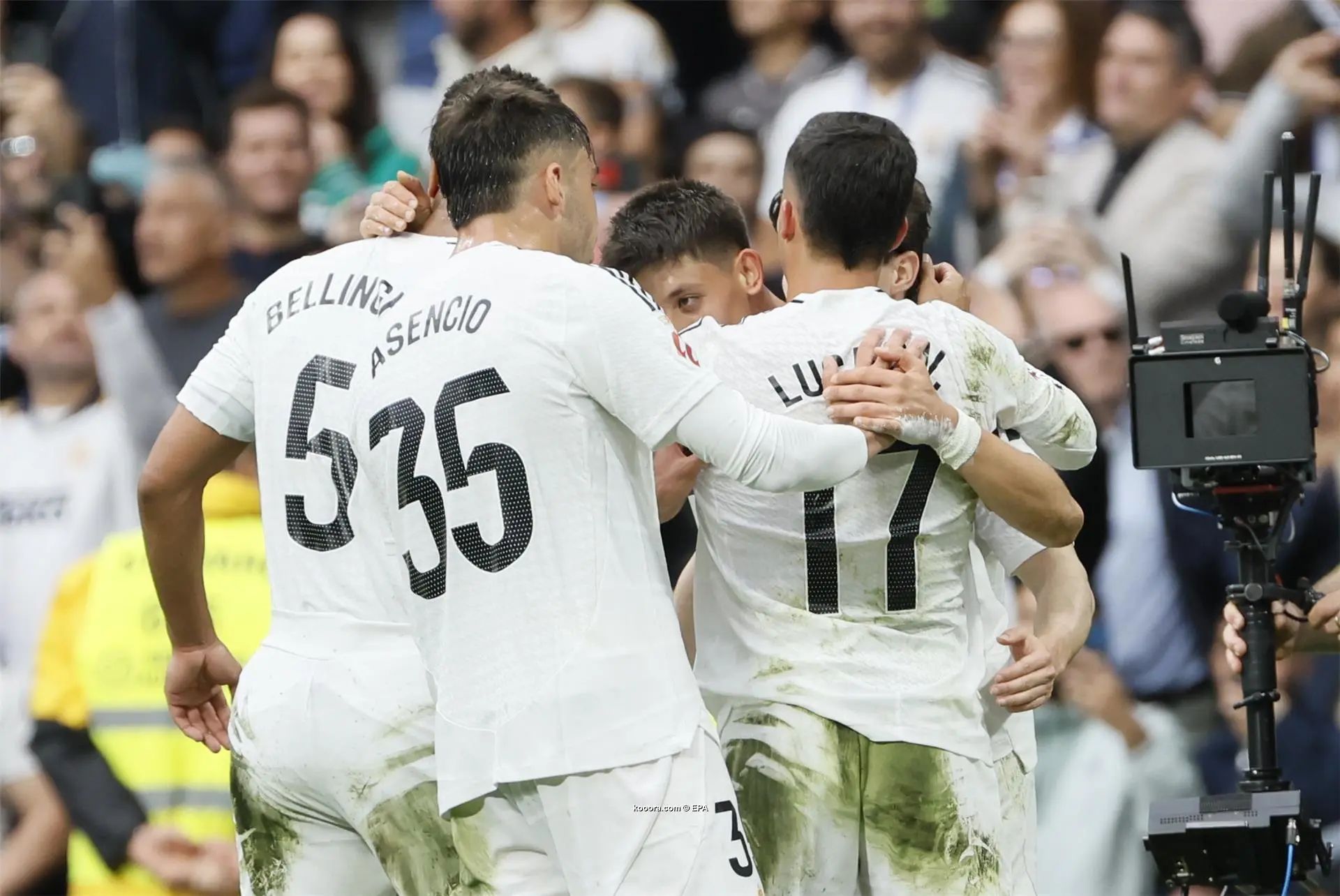 ?i=epa%2fsoccer%2f2025-05%2f2025-05-04%2f2025-05-04-12072908_epa